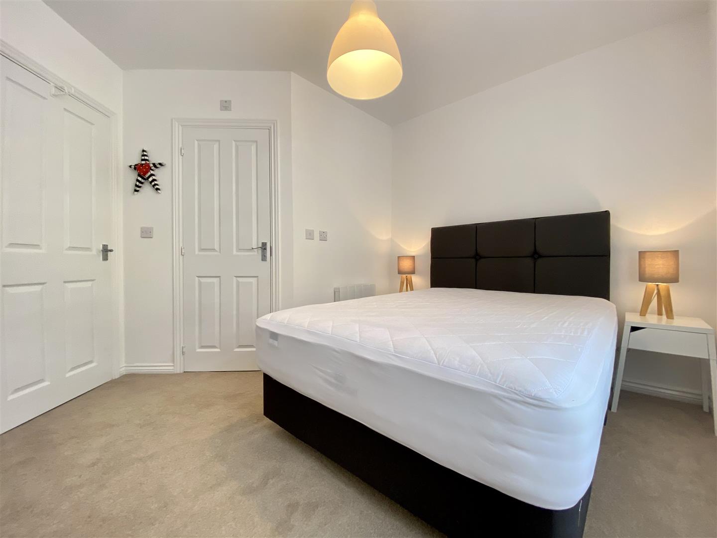 4 Wheeta House, Elm Gardens, Sheffield, S10 5AB