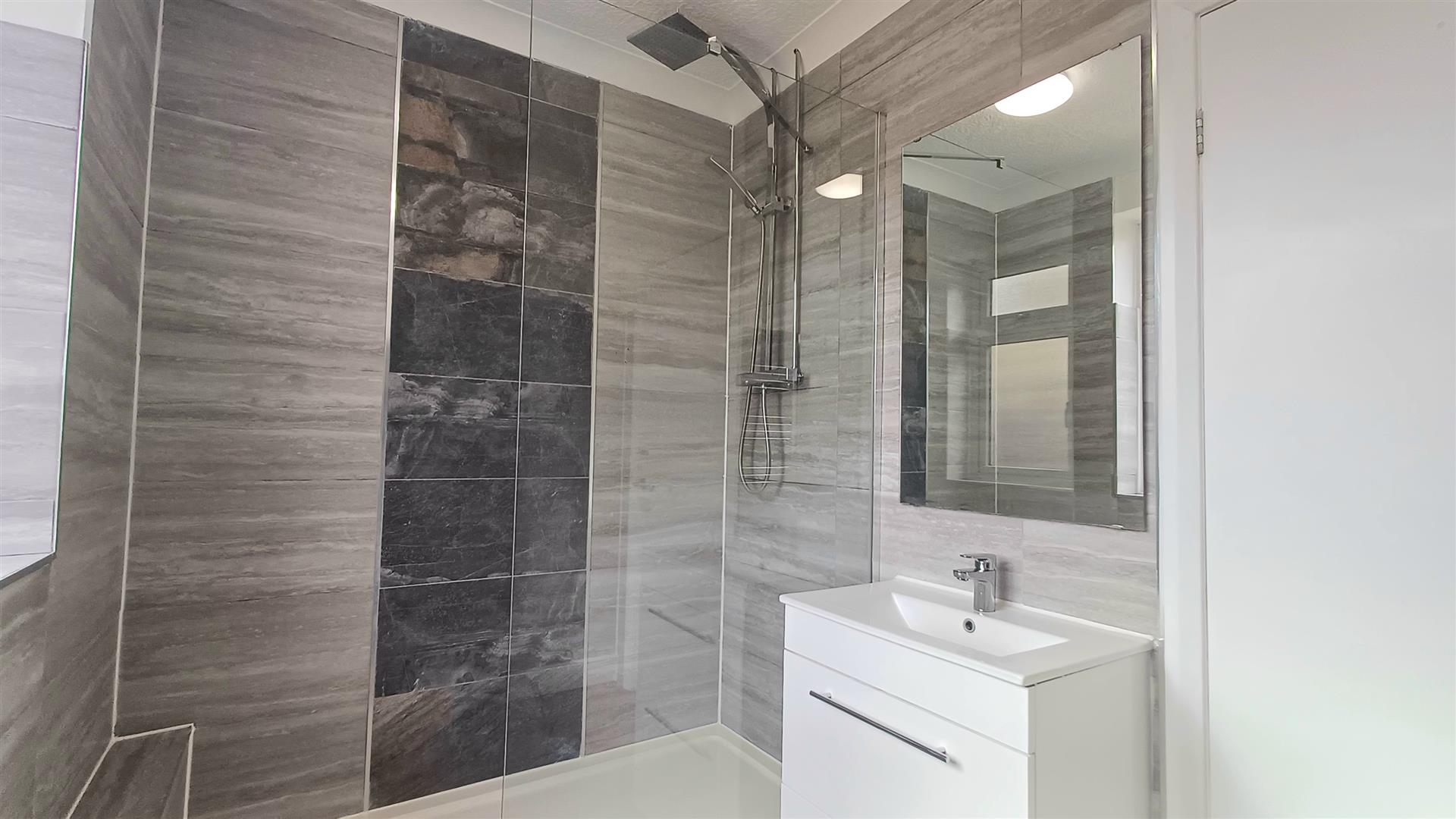 81, Doncaster Road, Tickhill, DN11 9JB
