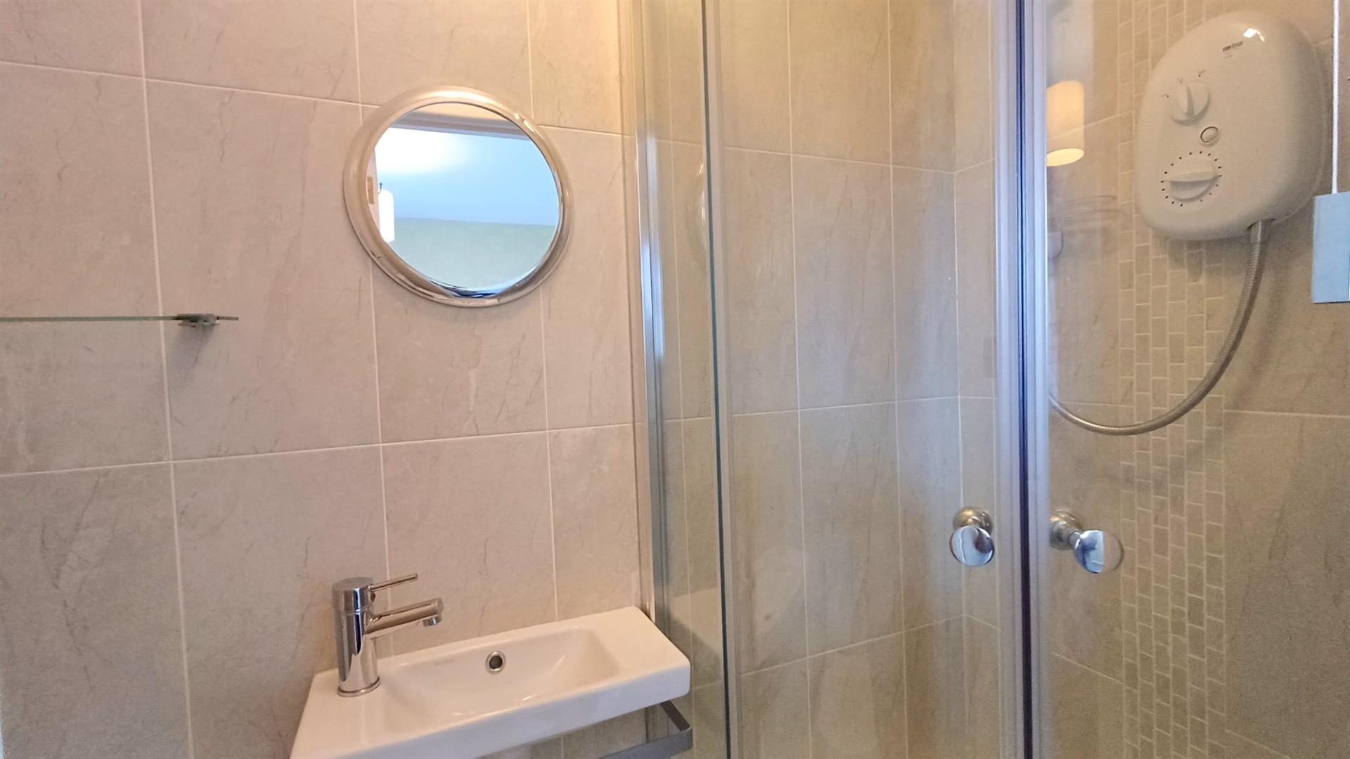 16, Lancaster Crescent, Tickhill, Doncaster, DN11 9PX