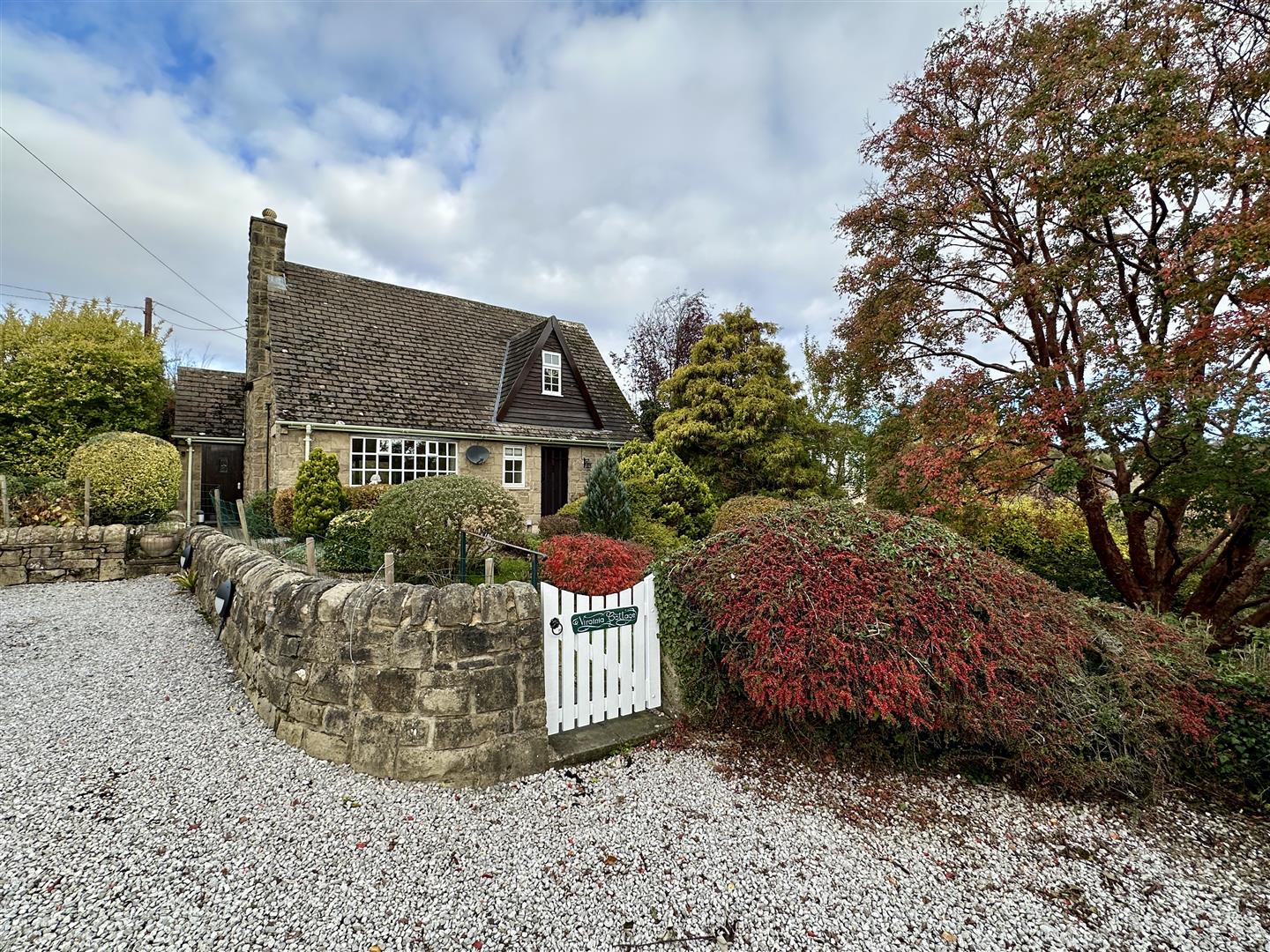 Virginia Cottage, Trinkey Lane, Stoney Middleton, Hope Valley, S32 4TX