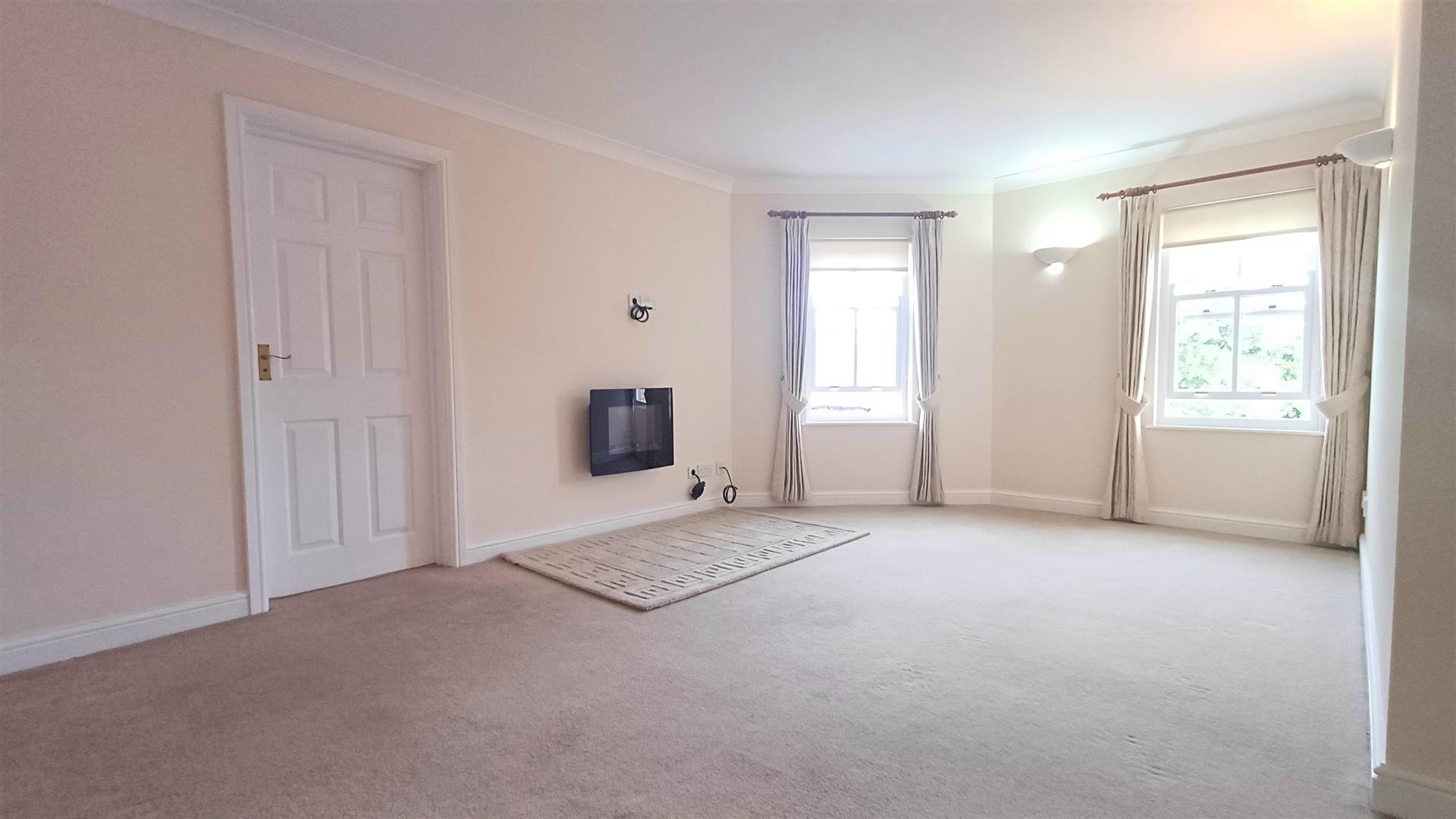 Flat 4, Orme Court, Granby Road, Bakewell, DE45 1ES