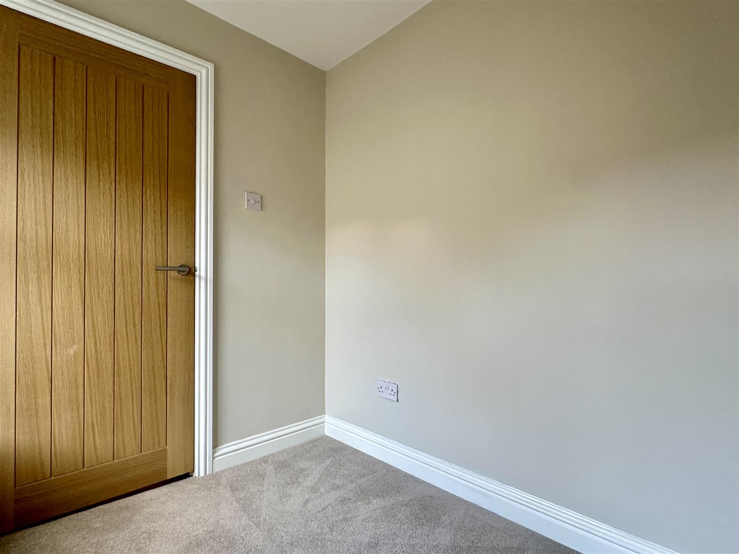 Greystones Cottage, High Street, Stoney Middleton, Hope Valley, S32 4TL