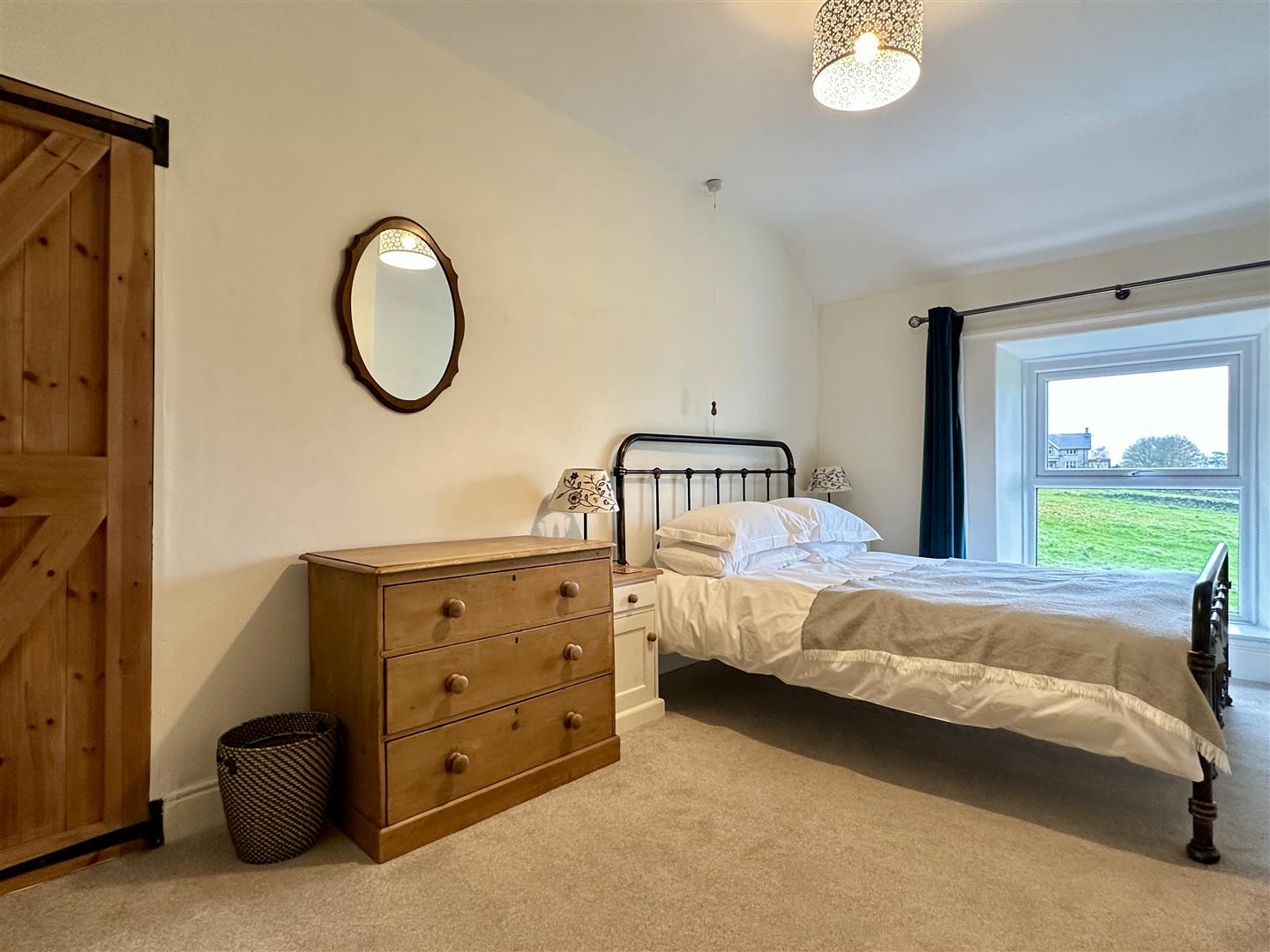 North View, Charlotte Lane, Bradwell, Hope Valley, S33 9HH