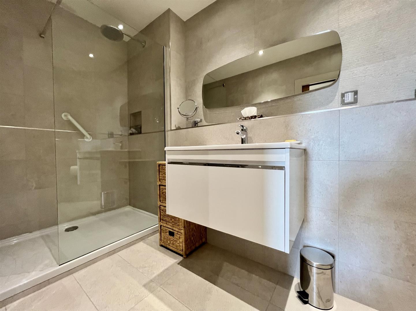 Apartment 8, Blacka Moor Gardens, 291 Totley Brook Road, Sheffield, S17 3QX