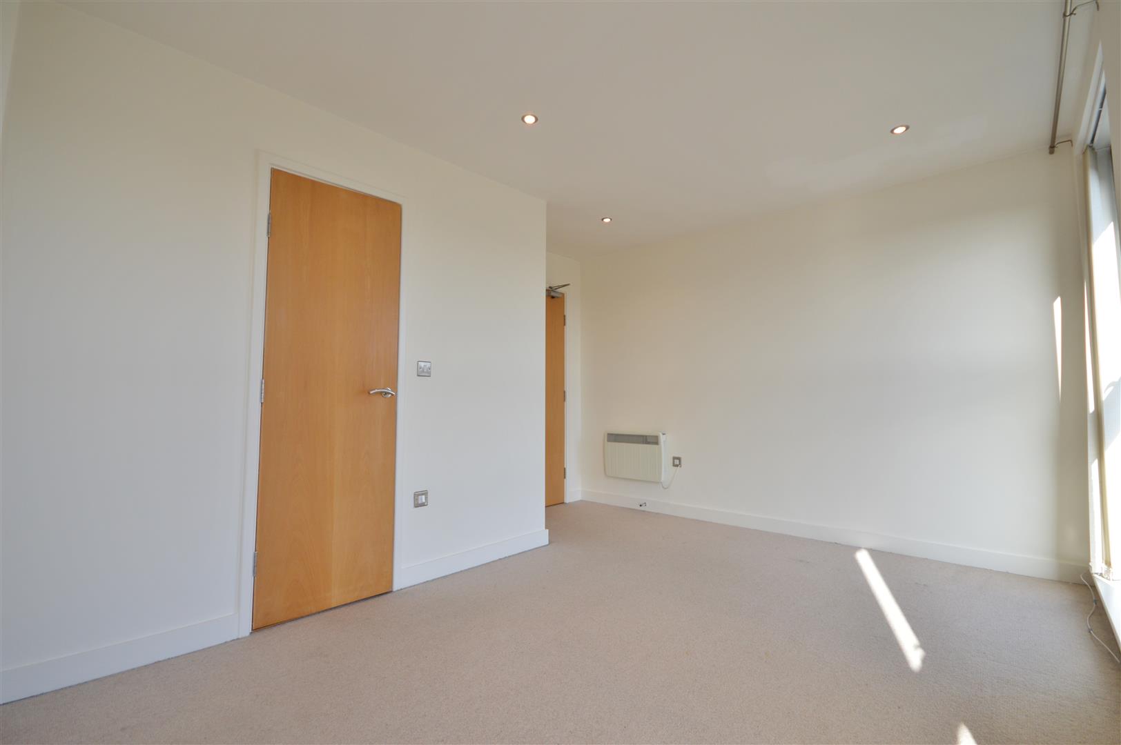 701 Aspect, West One, 17, Cavendish Street, Sheffield, S3 7SS