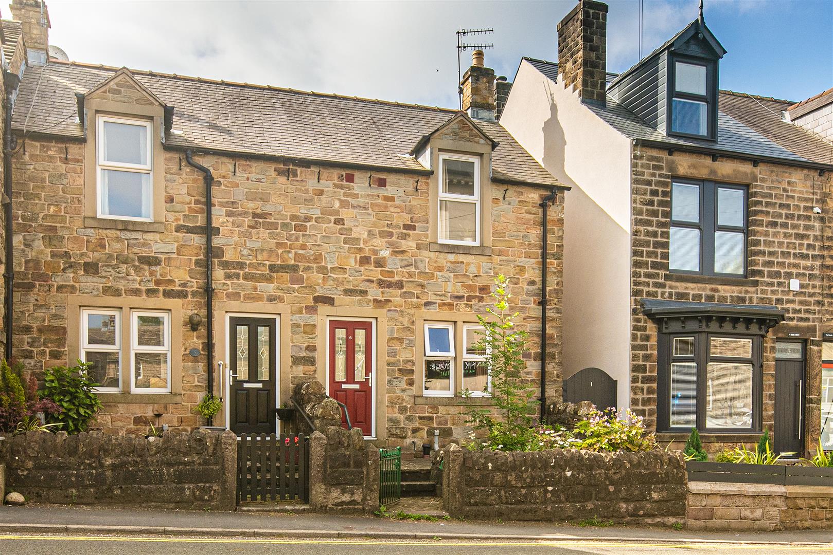 6, Ibbotsons Farm Cottages, Main Road, Hathersage, Hope Valley, S32 1BB