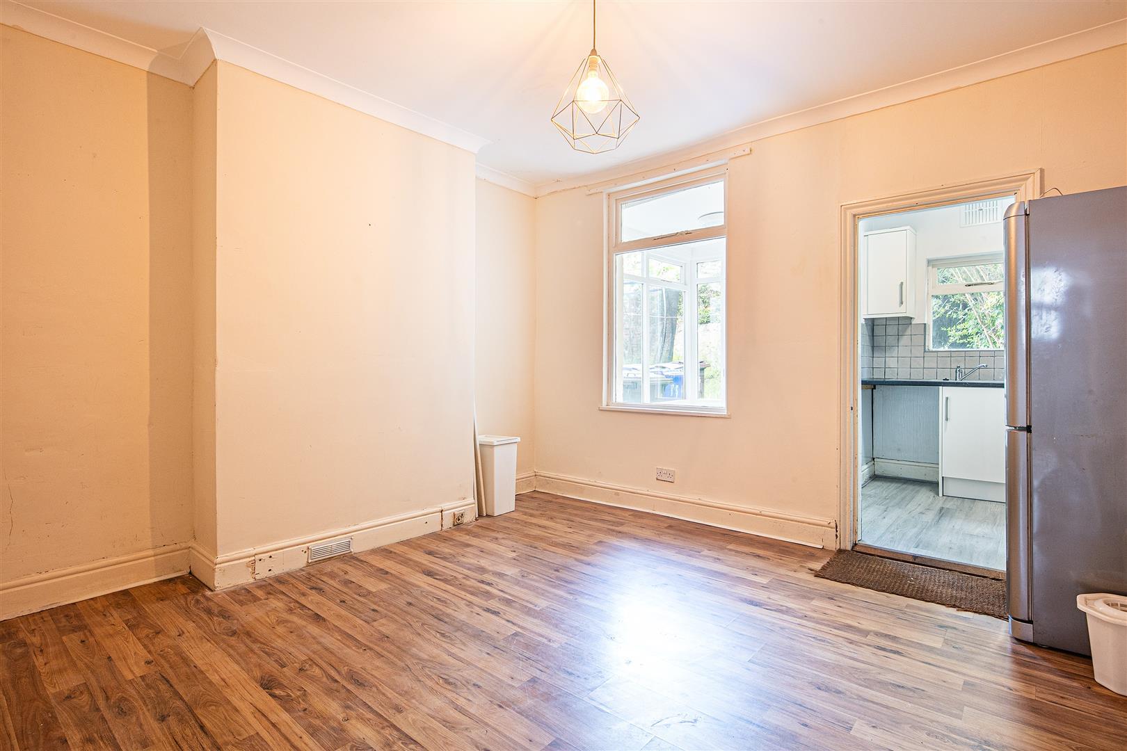 59, Tasker Road, Sheffield, S10 1UY