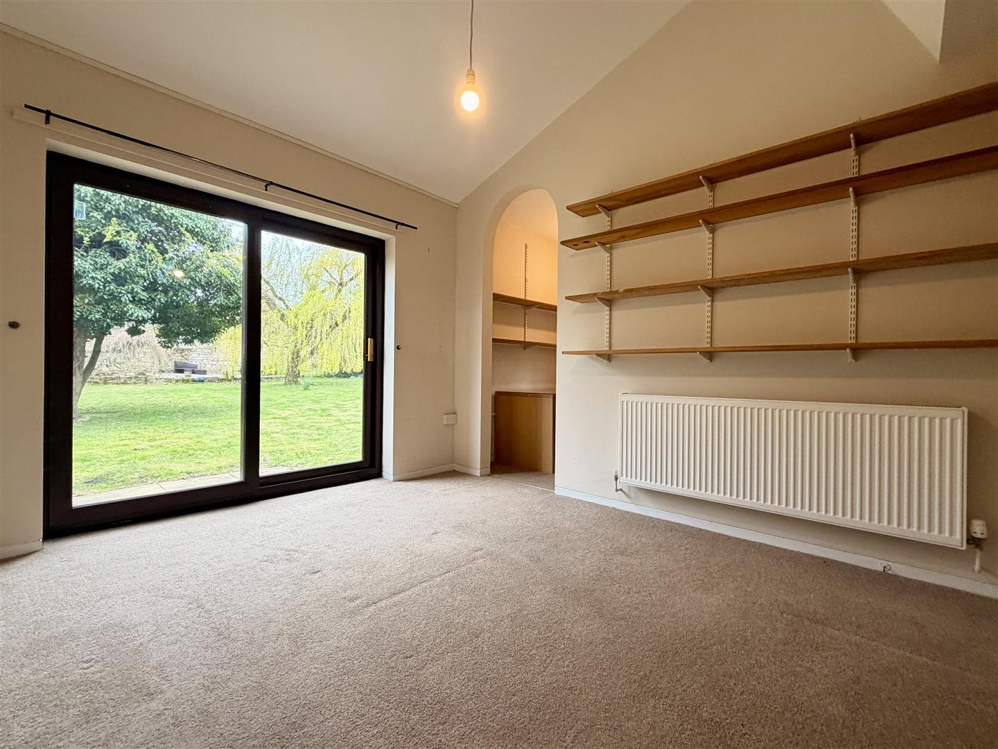 The Vicarage, Vicarage Drive, Wadworth, Doncaster, DN11 9AN