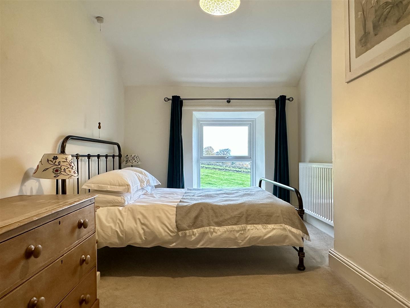 North View, Charlotte Lane, Bradwell, Hope Valley, S33 9HH