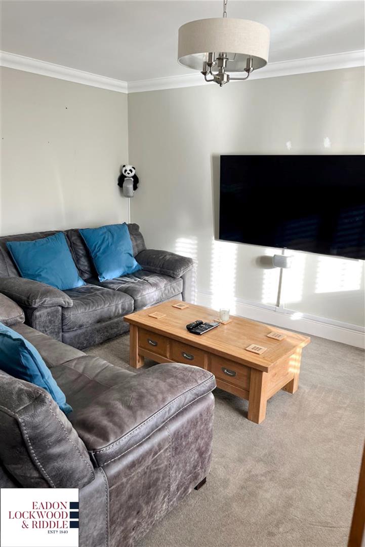 79, Orion Way, Balby, Doncaster, DN4 8AE