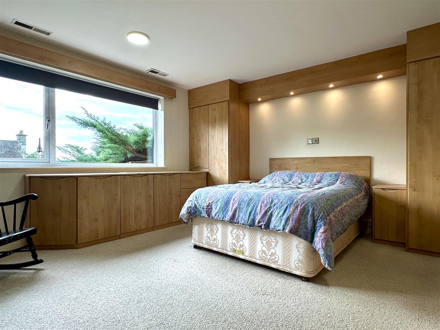 White Leaf, Higger Lane, Hathersage, Hope Valley, S32 1AW