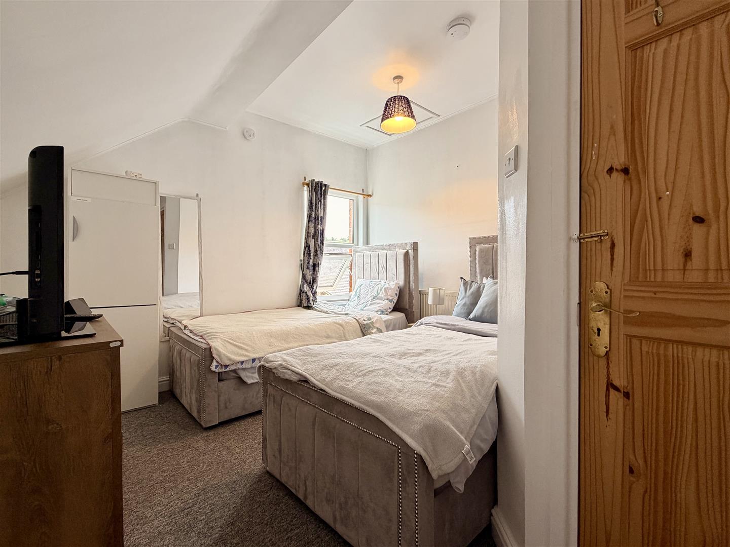 Apartment 3, Sherwood House, Haddon Road, Bakewell, DE45 1EP