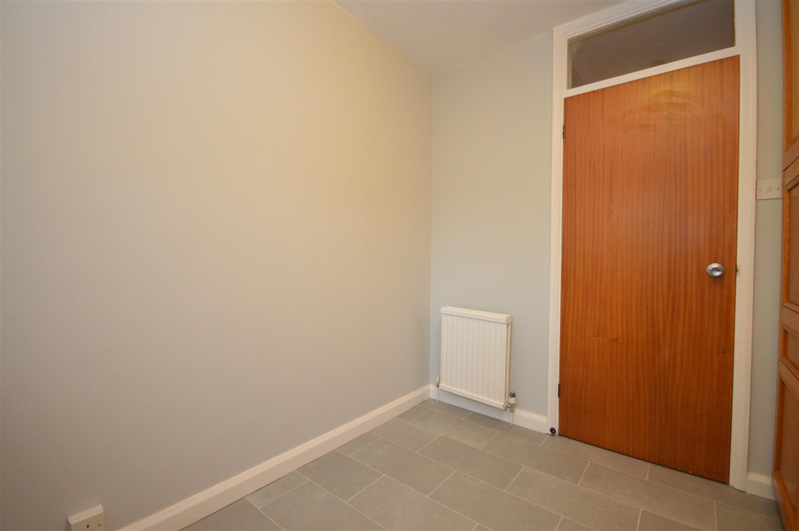 32, Ryefield Gardens, Sheffield, S11 9UD
