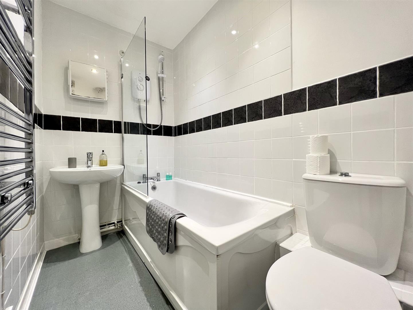 3A Buxton Road, Buxton Road, Bakewell, DE45 1DA