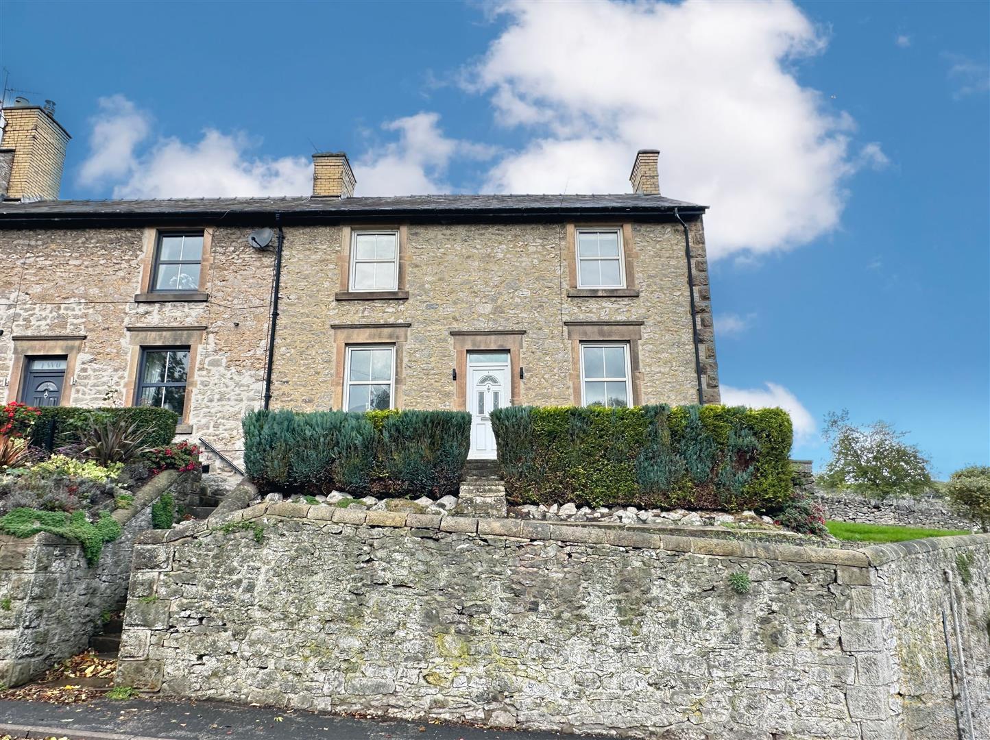 1 Pickford Villas, Monyash Road, Bakewell, DE45 1FG