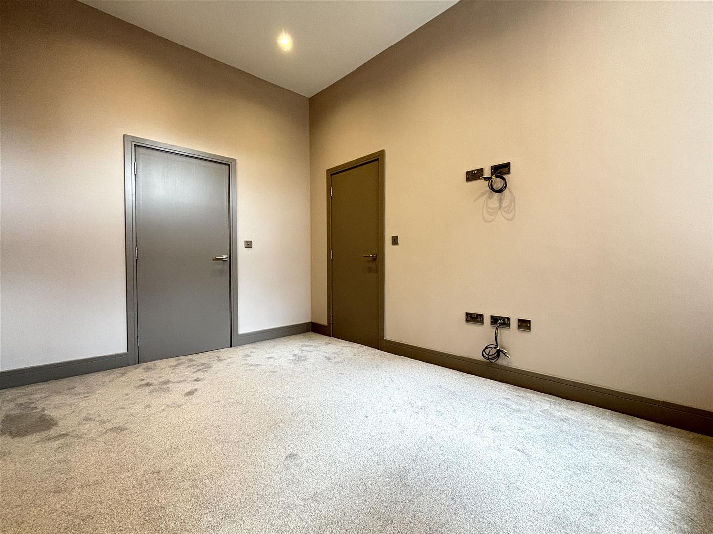 Apartment 3, Sitwell House, Coach House Lane, Moorgate, Rotherham, S60 3FP