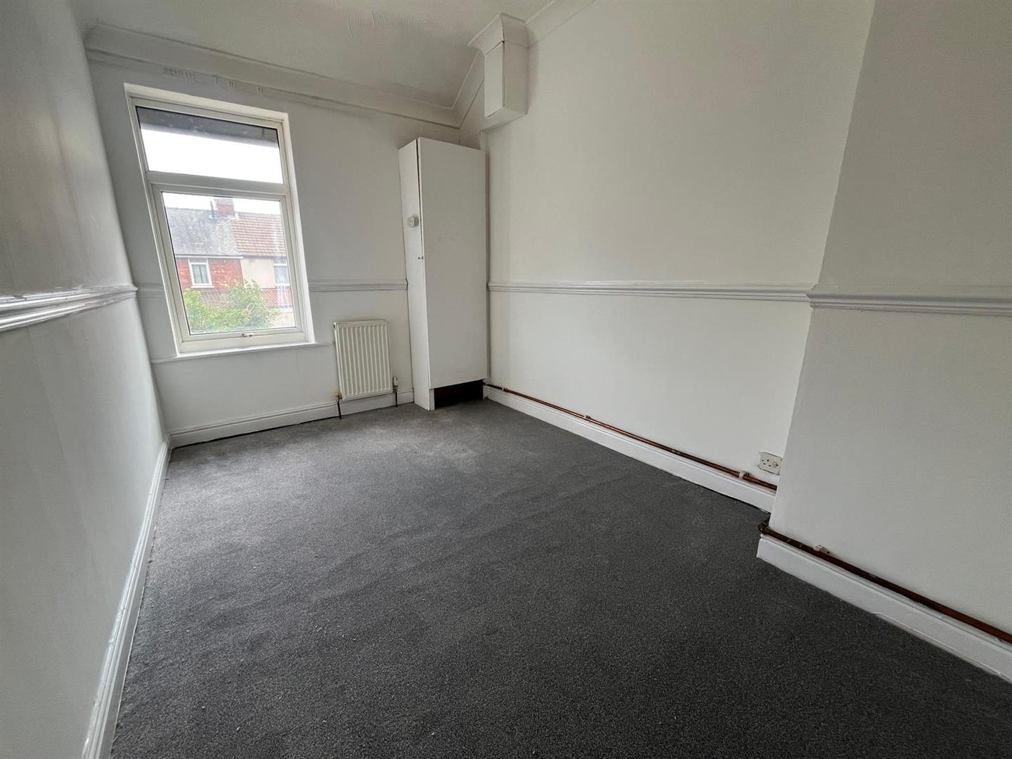 15, Beech Grove, Bentley, DN5 0DG