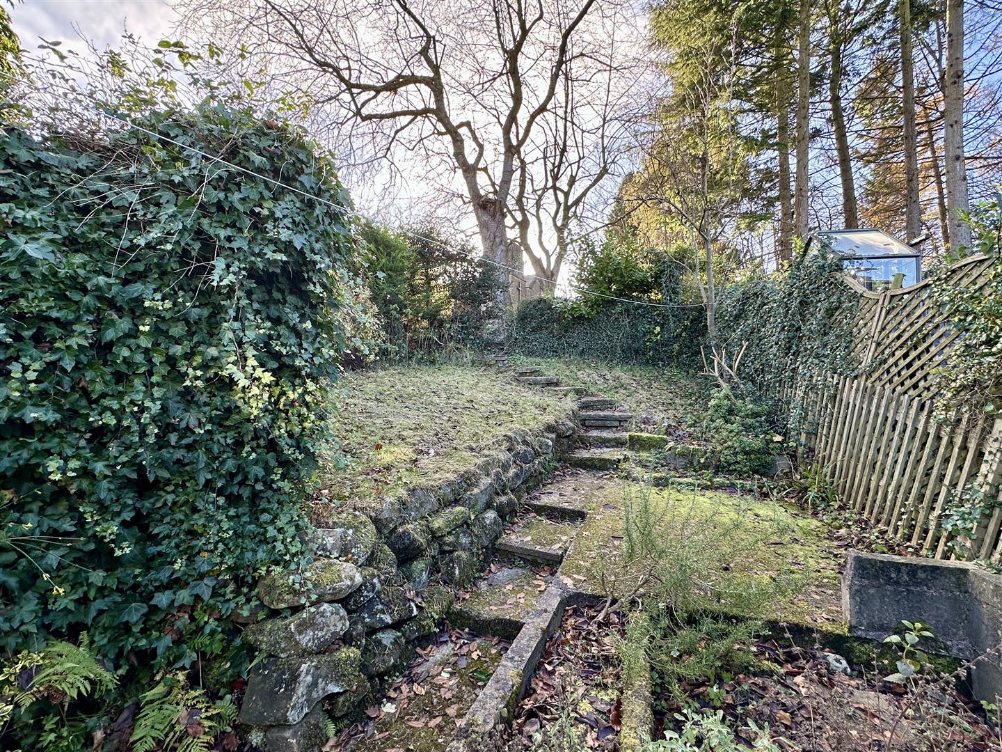 1 Chapel Cottages, Main Road, Hathersage, Hope Valley, S32 1BB
