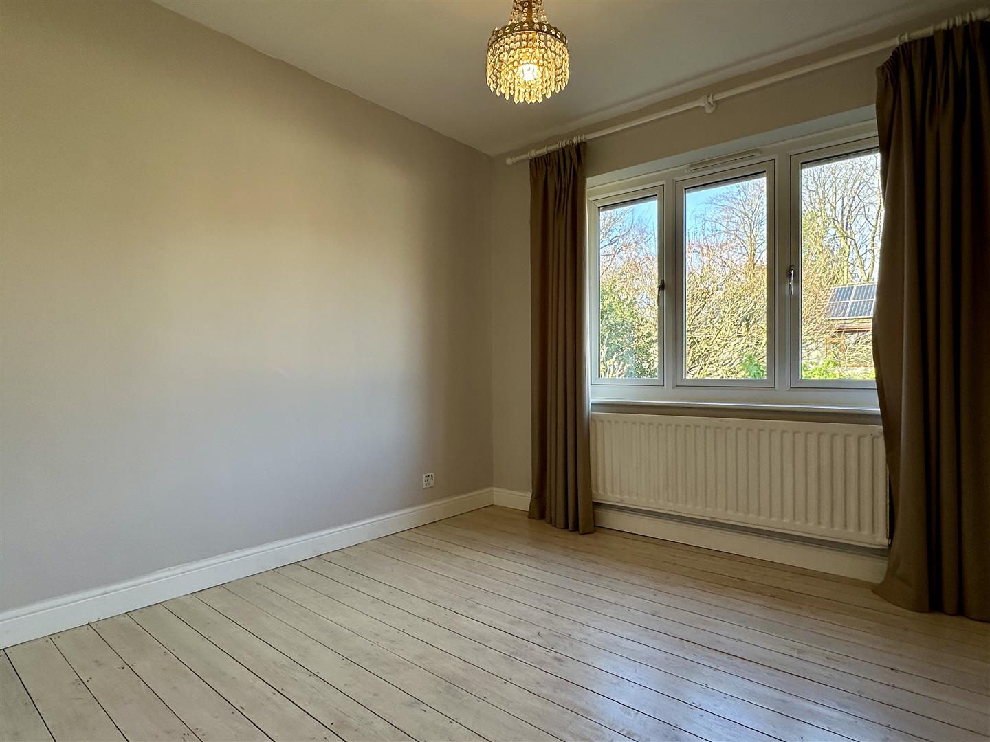 24, Brookfields, Calver, S32 3XB