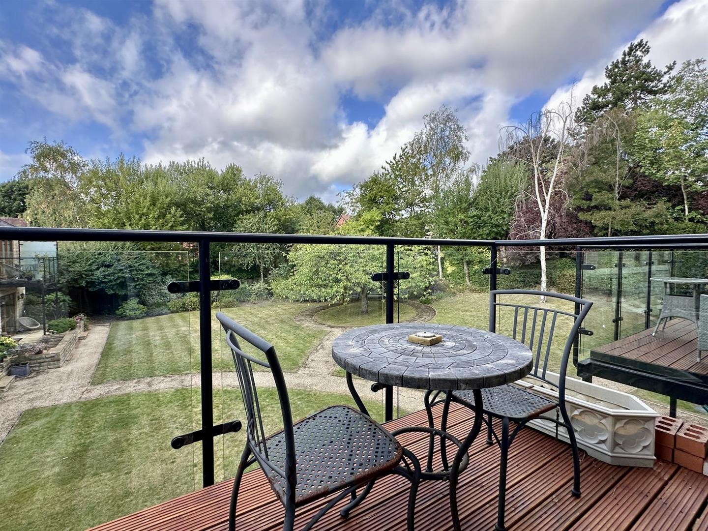 Flat 9, 249, Millhouses Lane, Sheffield, S11 9JS