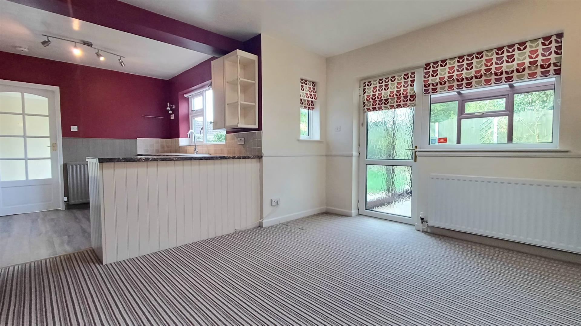 16, Lancaster Crescent, Tickhill, Doncaster, DN11 9PX