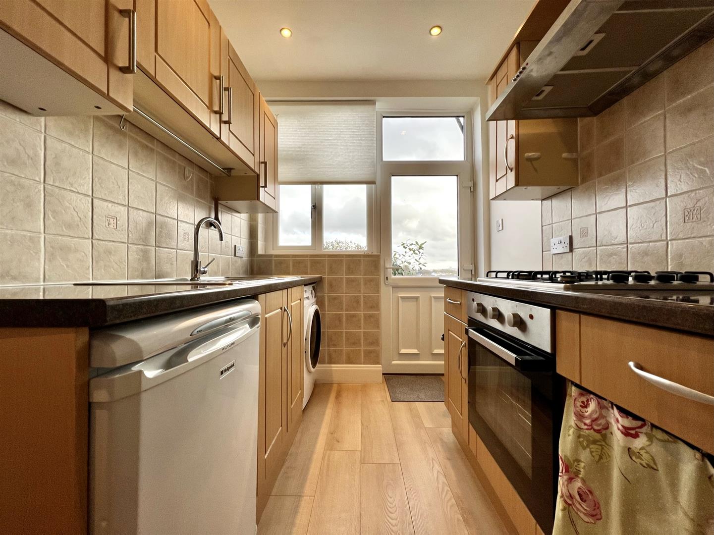 81, Dobbin Hill, Sheffield, S11 7JE