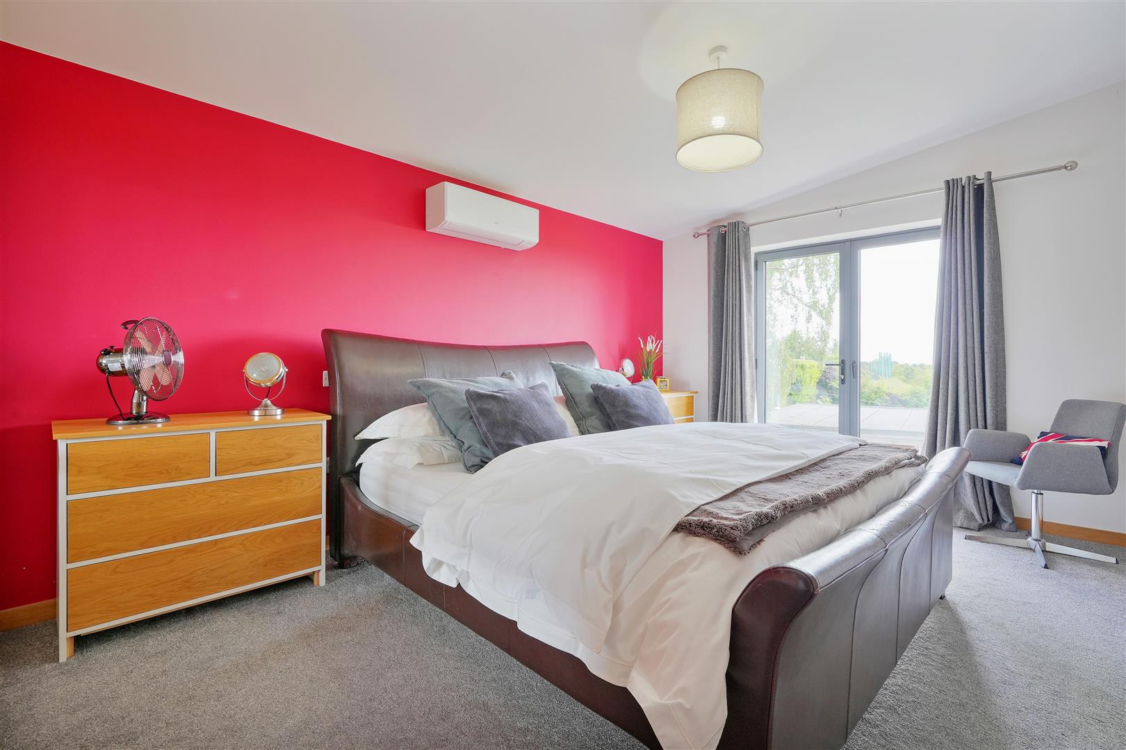 Rowan, Sledgate Lane, Wickersley, Rotherham, S66 1AN