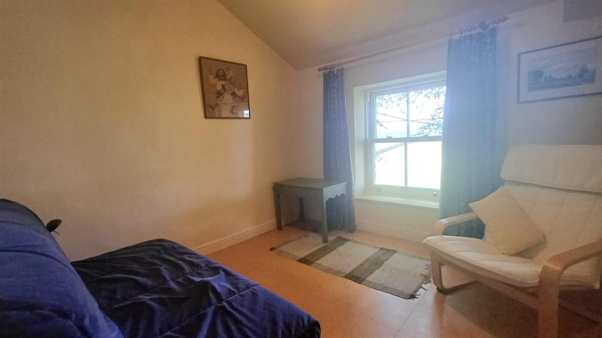 3 New Houses, Bottomhill Road, Cressbrook, Buxton, SK17 8ST