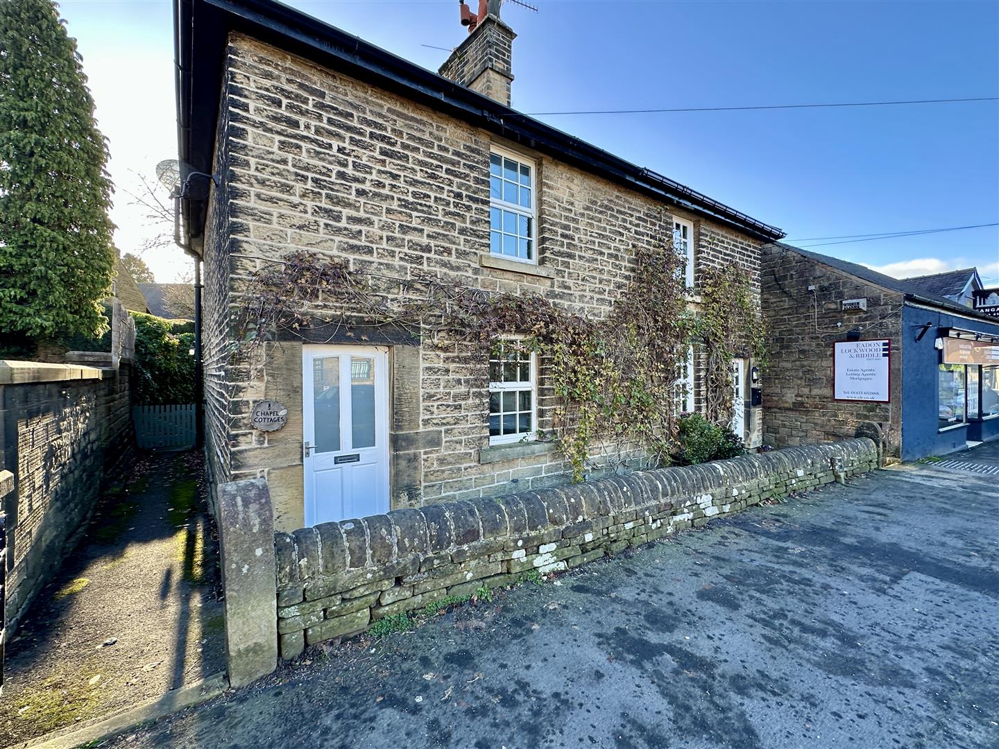 1 Chapel Cottages, Main Road, Hathersage, Hope Valley, S32 1BB