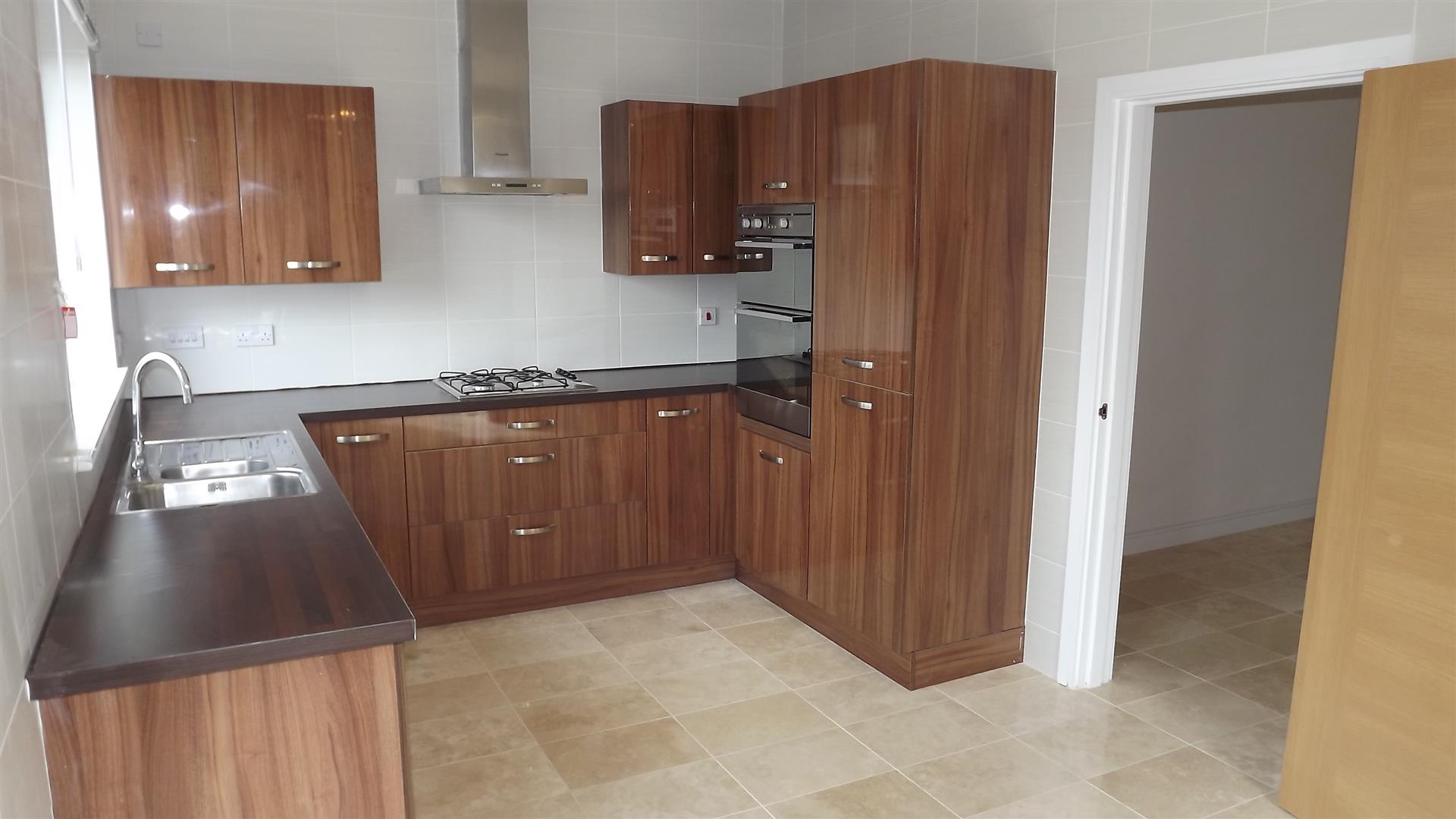 33, Castle Croft Drive, Sheffield, S2 2BZ