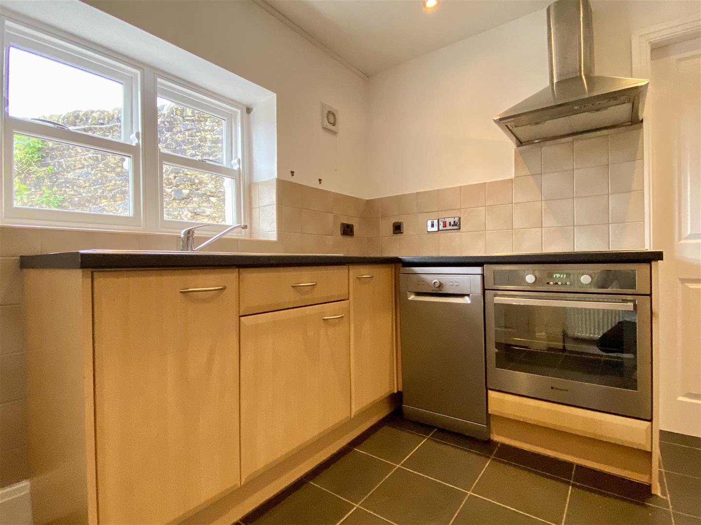 1, Burch Place, Eyam, Hope Valley, S32 5QE