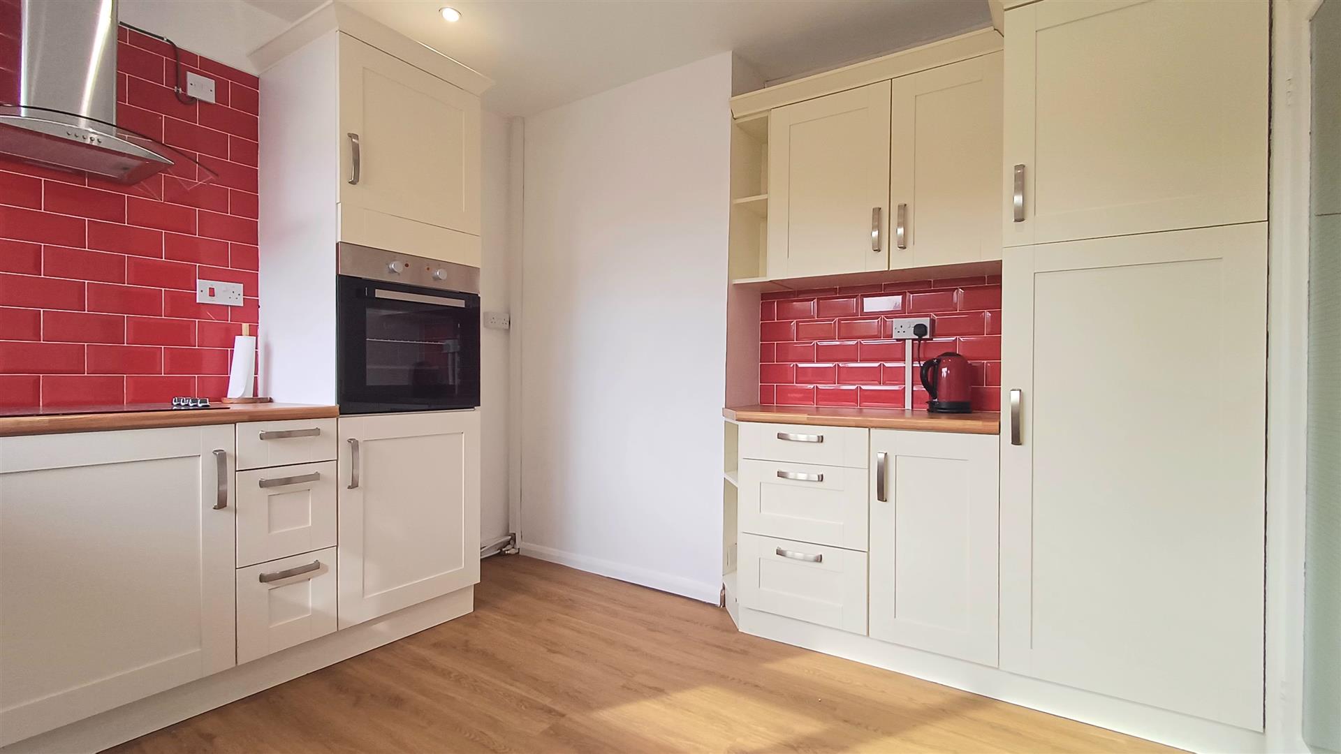 81, Doncaster Road, Tickhill, DN11 9JB