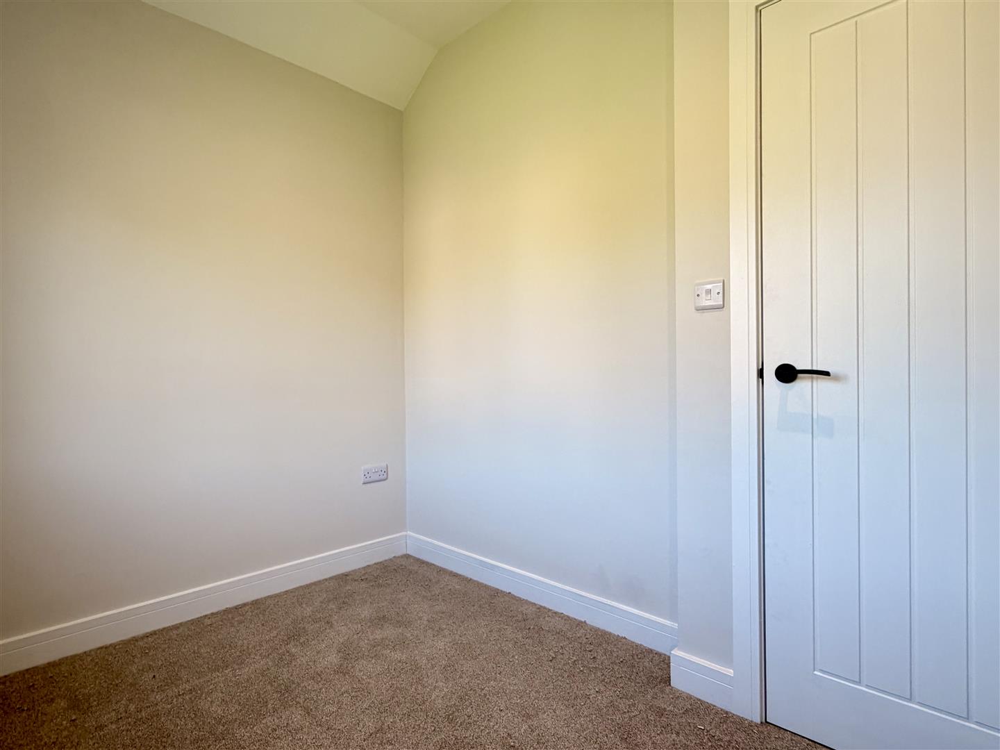 98, Laird Road, Sheffield, S6 4BT