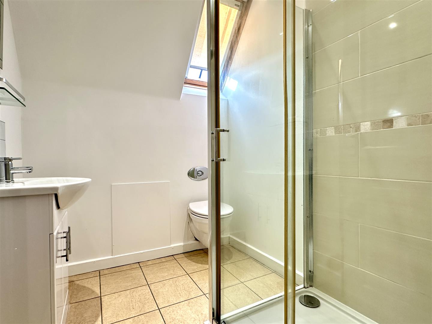 Apt 3, Beeches House, 131E, Psalter Lane, Nether Edge, Sheffield, S11 8UX