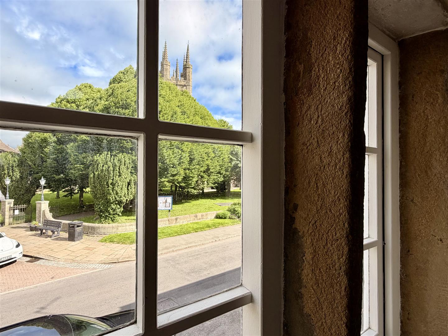 Madeira House, Commercial Road, Tideswell, Buxton, SK17 8NU