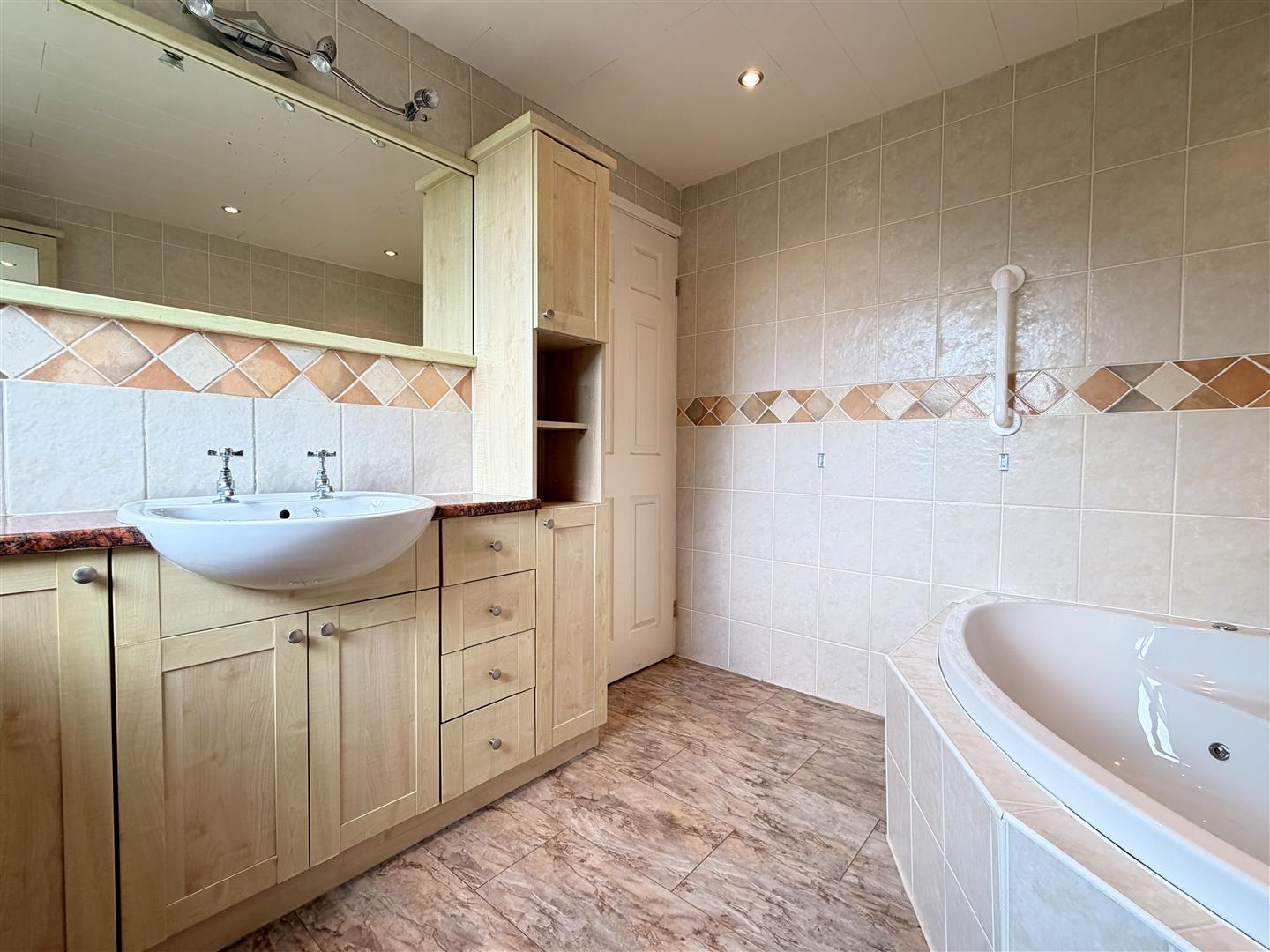 163, Melton Road, Sprotbrough, Doncaster, DN5 7NS