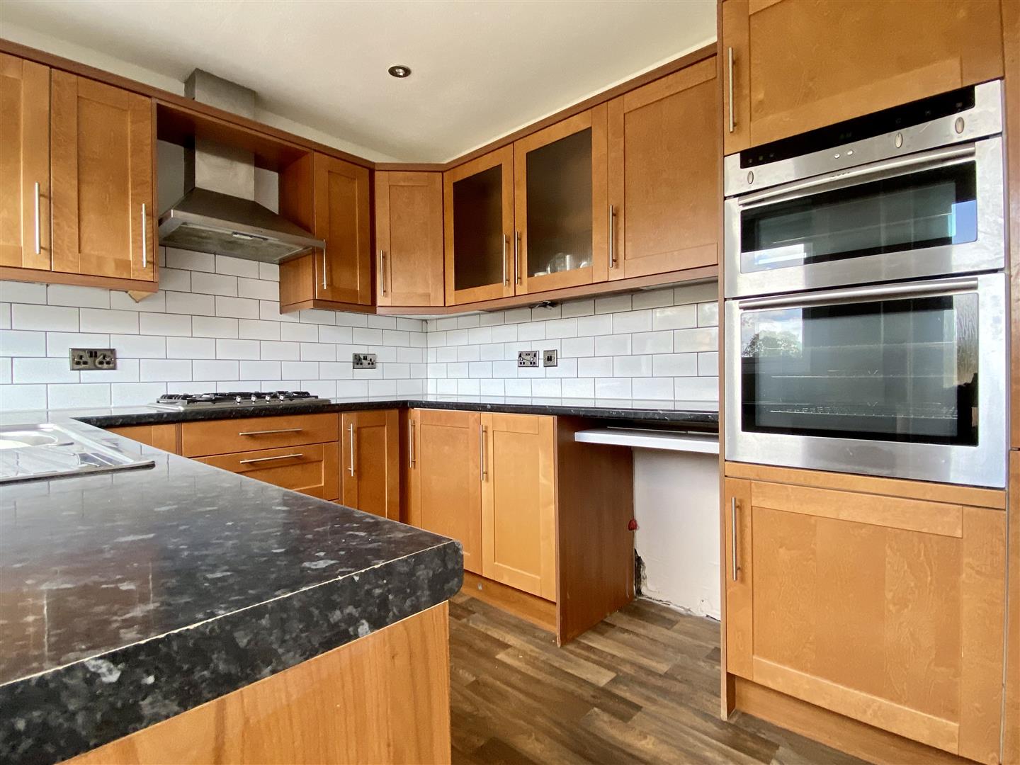 42, Saffron Crescent, Tickhill, Doncaster, DN11 9RU