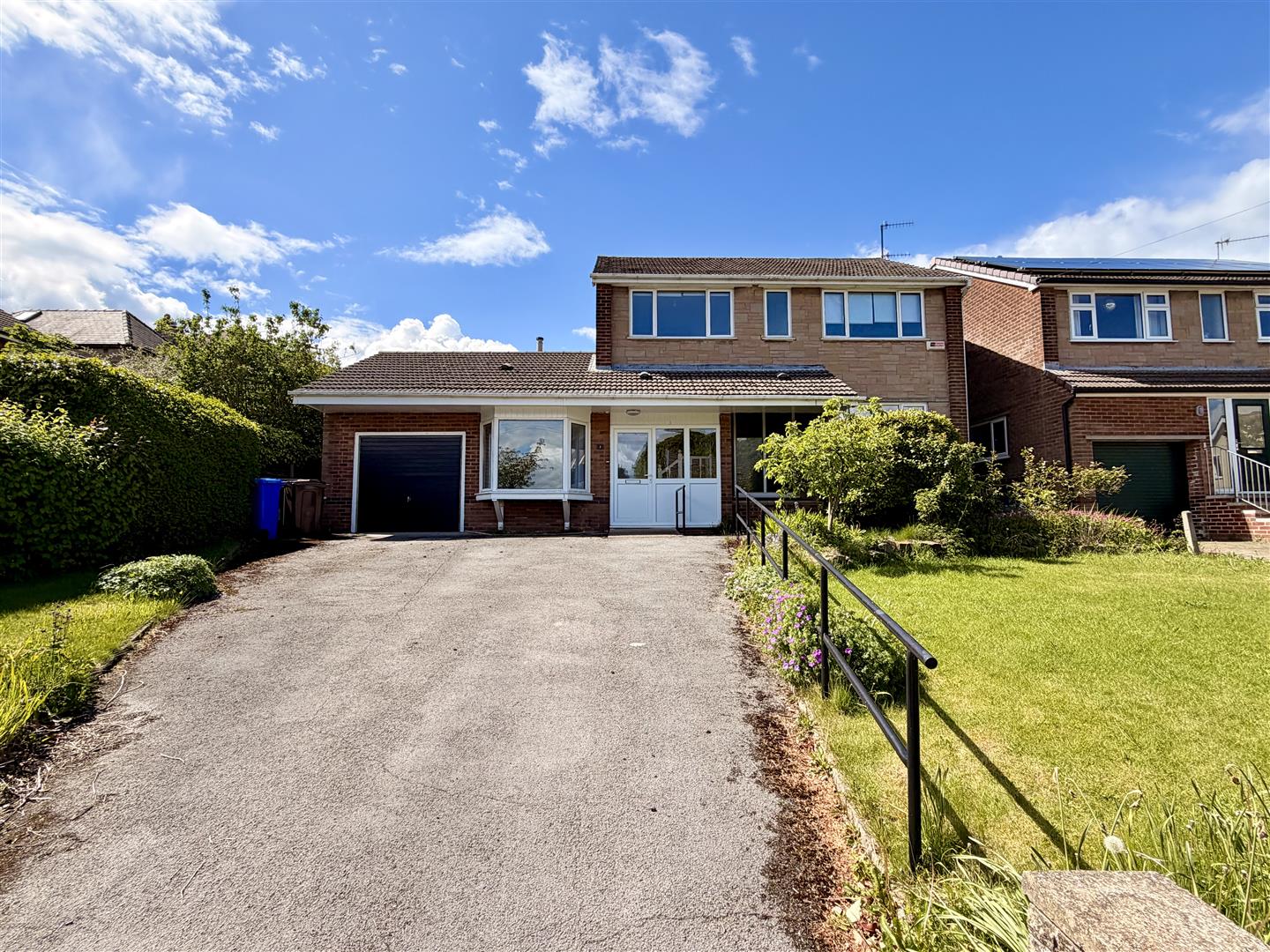 Cliffe Farm Drive, Sheffield