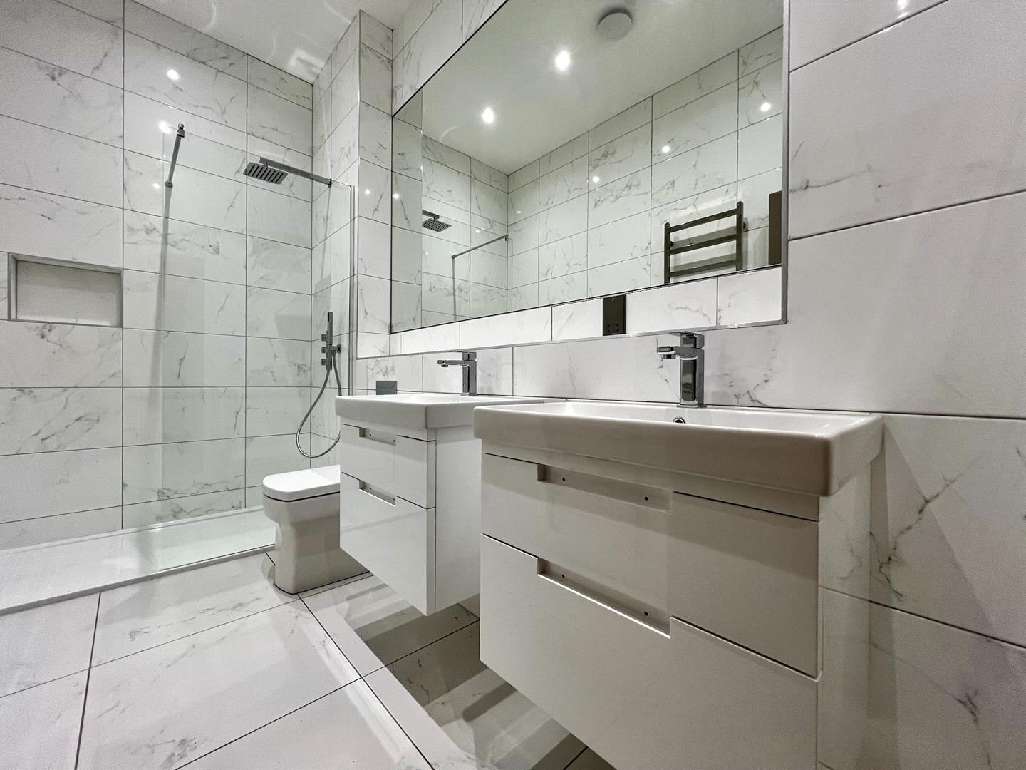 Apartment 5, Sitwell House, Horse Carriage Lane, Moorgate, Rotherham, S60 3FP