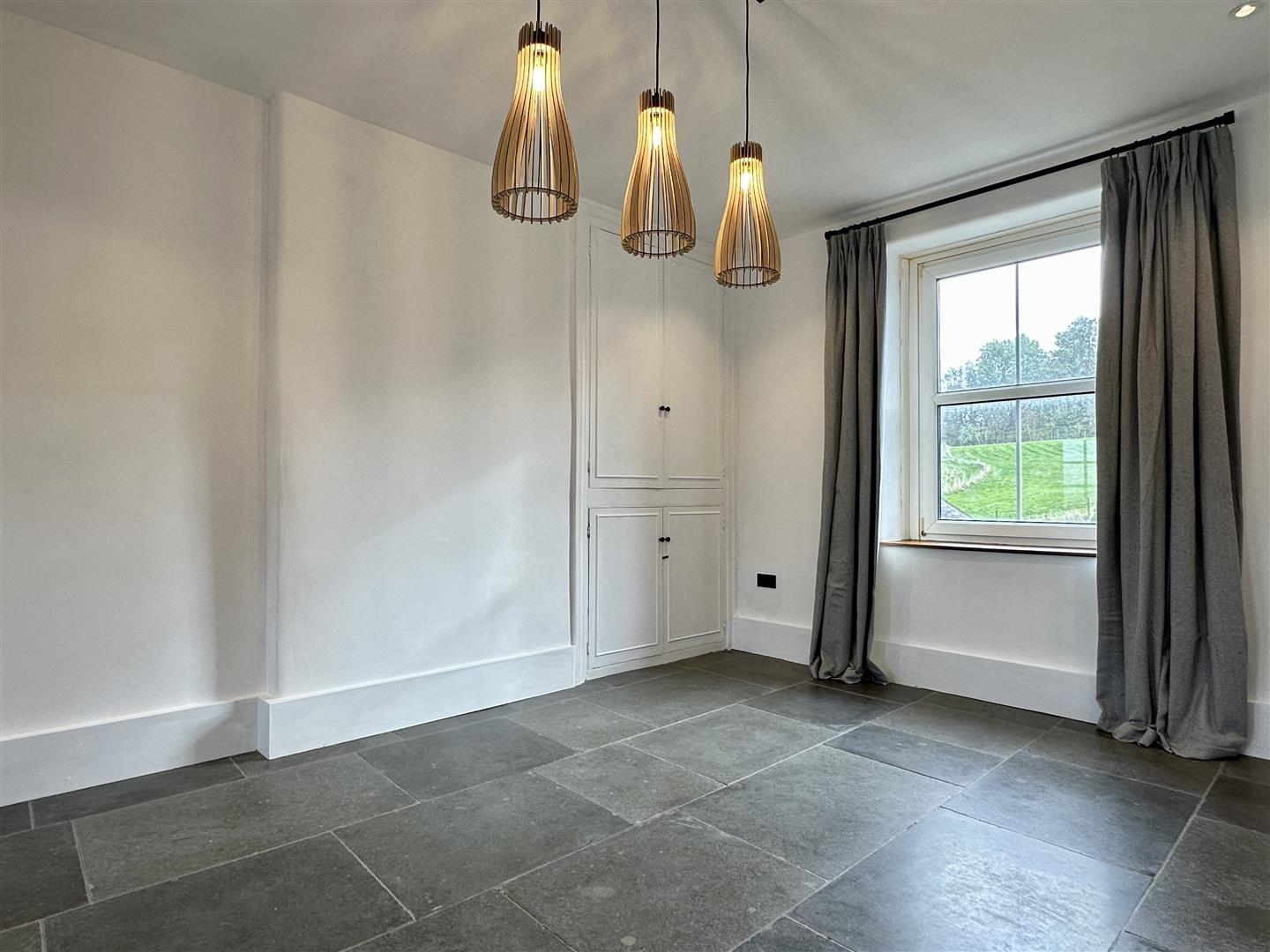 1 Pickford Villas, Monyash Road, Bakewell, DE45 1FG