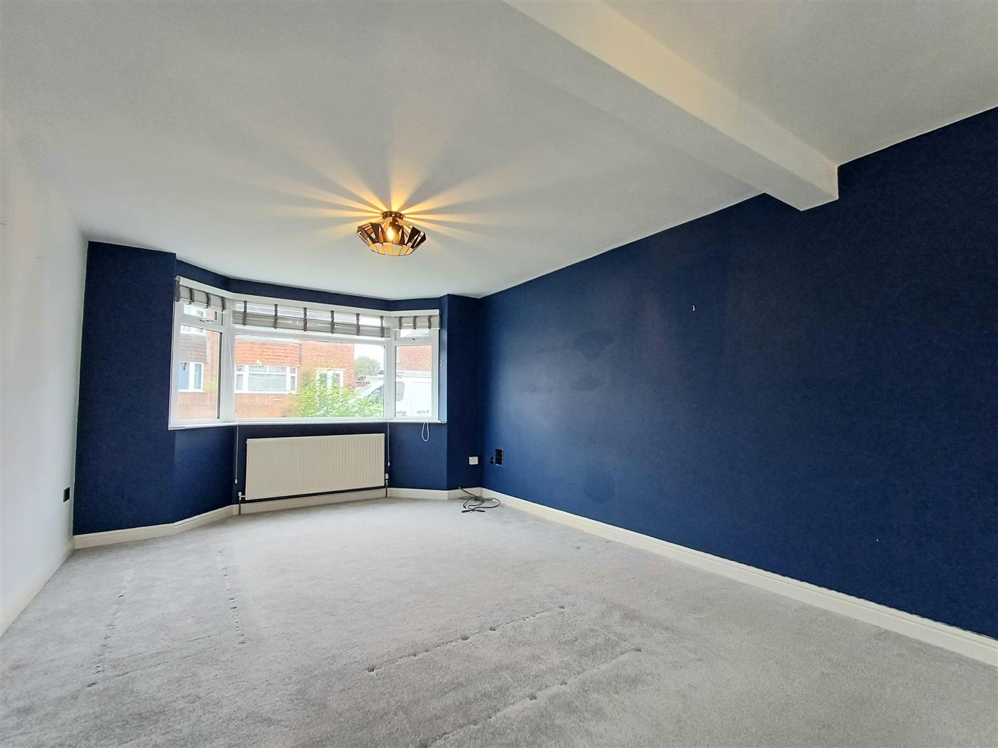 32, Eden Grove Road, Edenthorpe, Doncaster, DN3 2LL