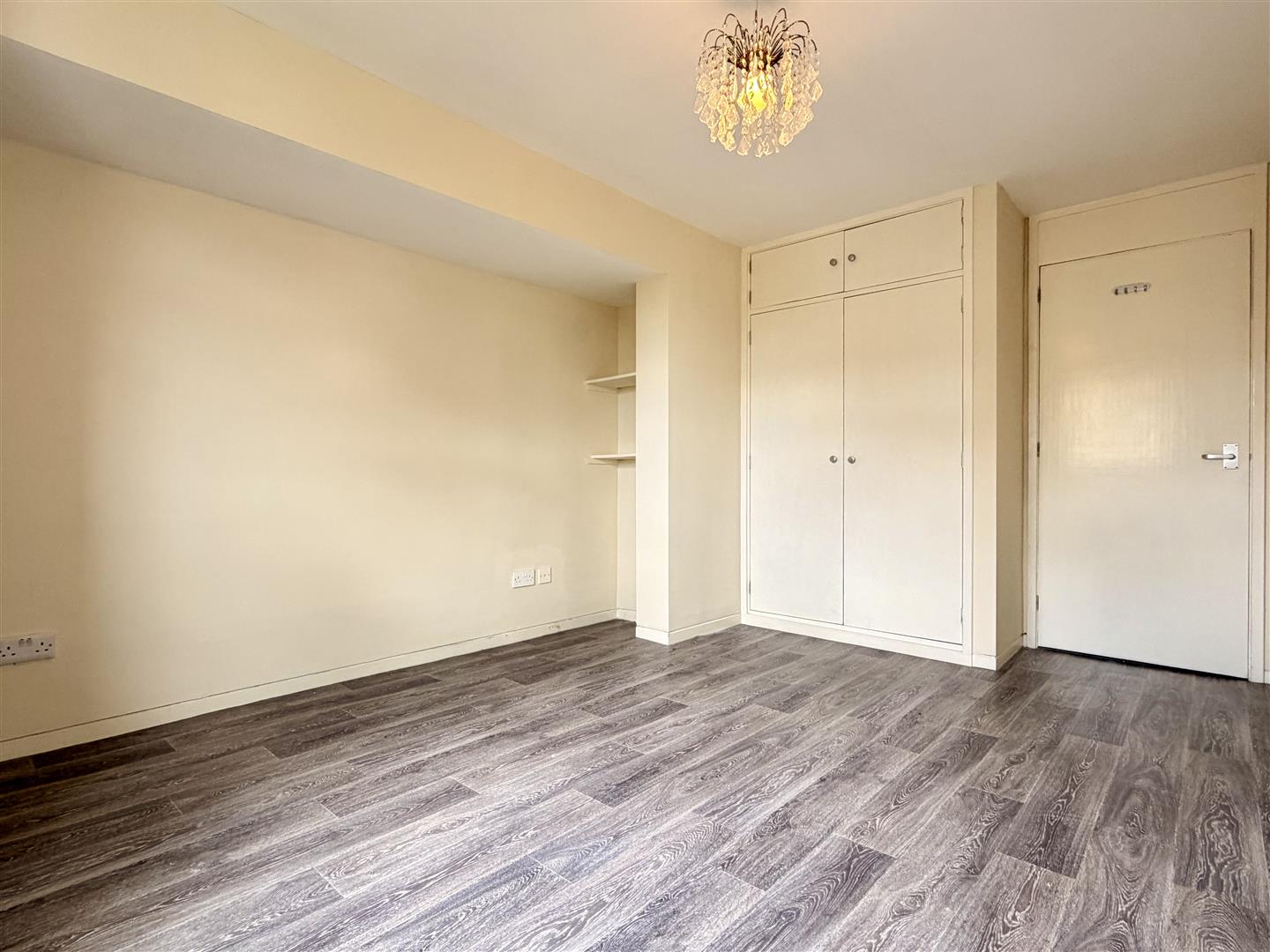 The Vicarage, Vicarage Drive, Wadworth, Doncaster, DN11 9AN