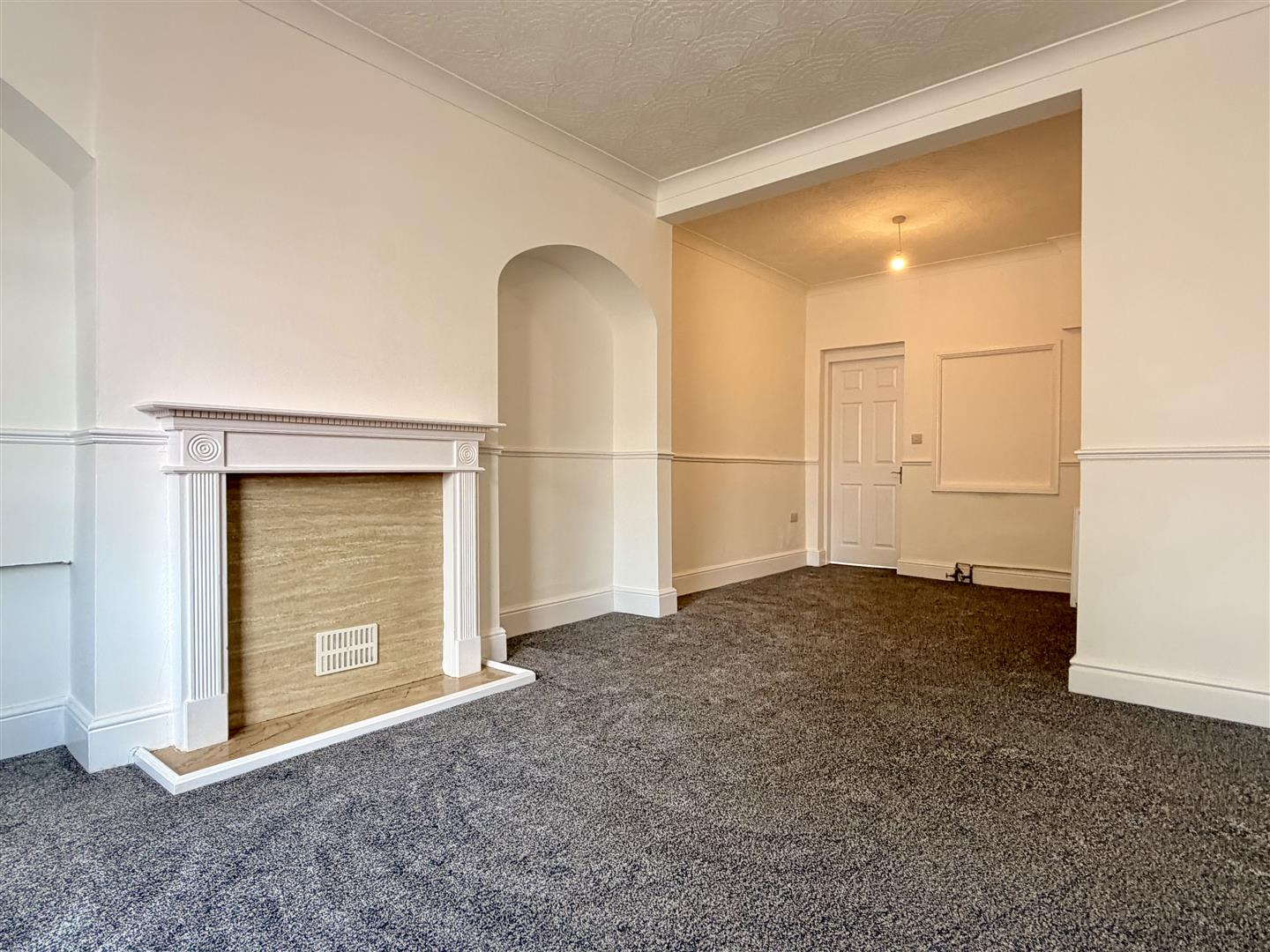 9, Beech Grove, Bentley, DN5 0DG