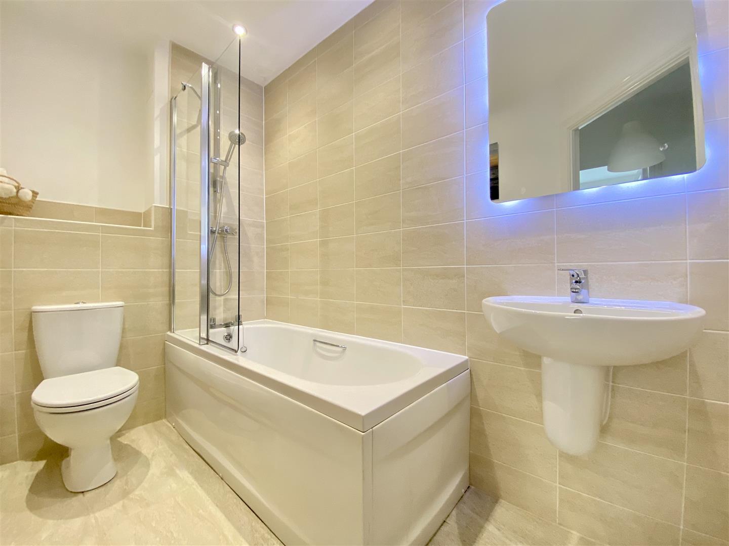 4 Wheeta House, Elm Gardens, Sheffield, S10 5AB