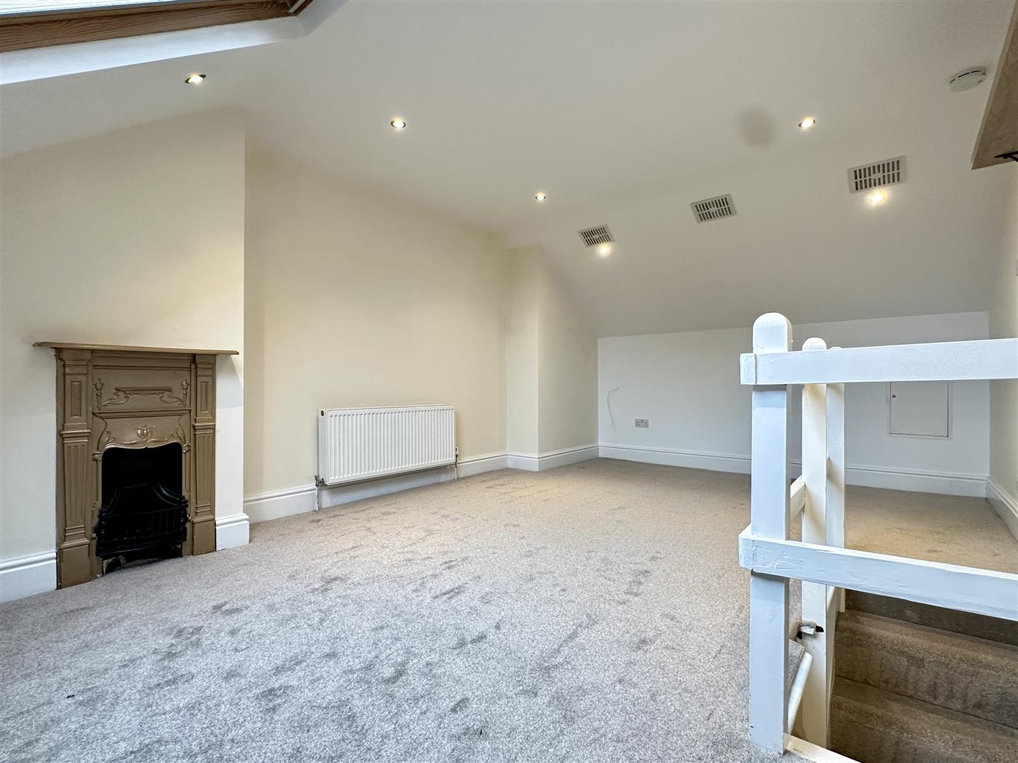 32, Spurr Street, Sheffield, S2 3GY