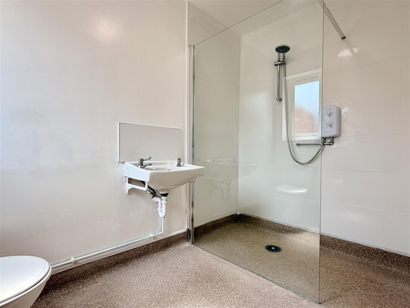 9, Beech Grove, Bentley, DN5 0DG