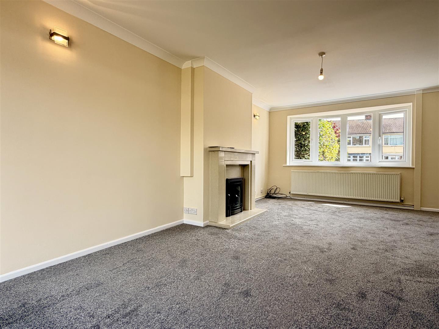 25, Vine Road, Tickhill, DN11 9EL