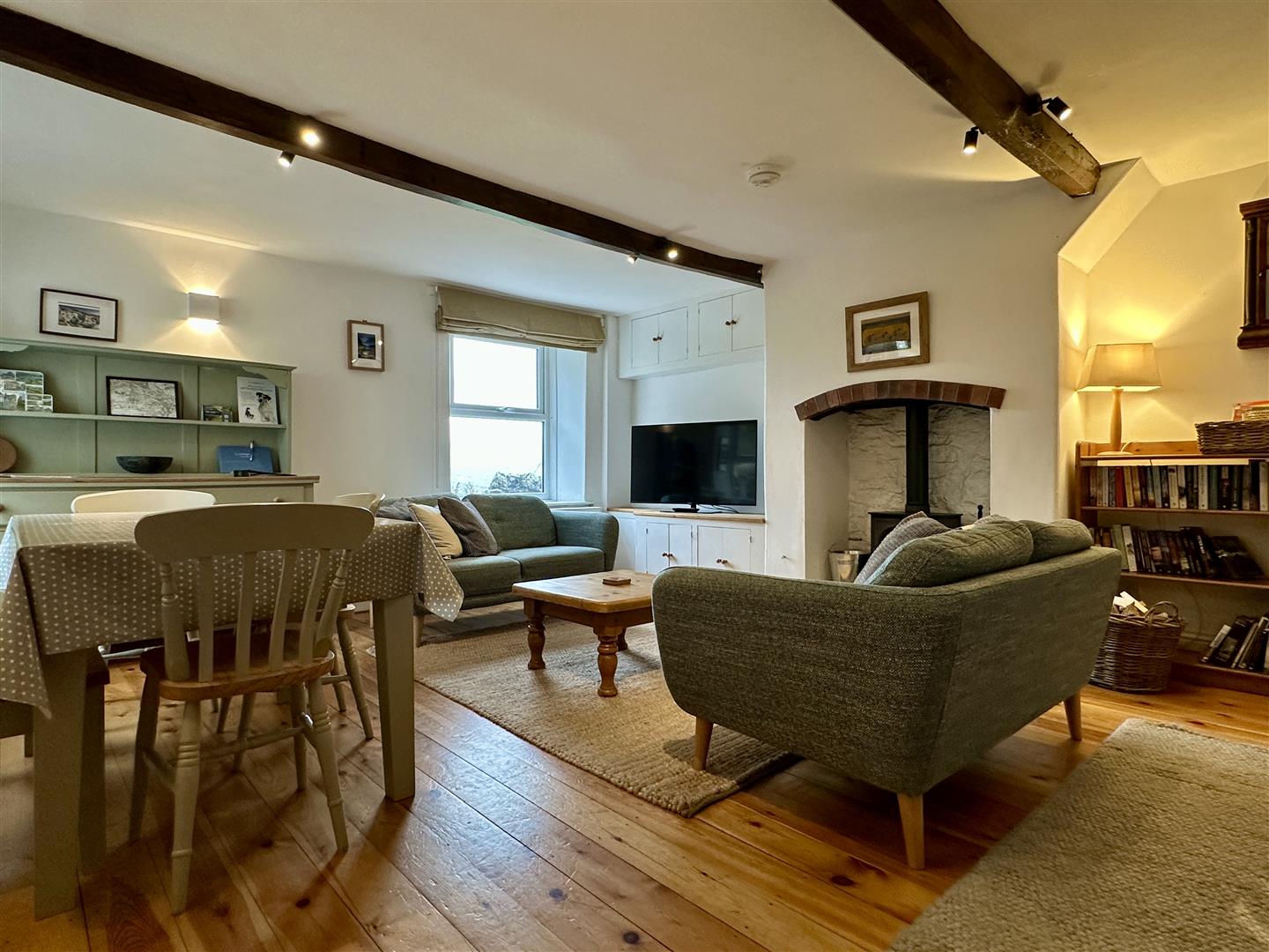 North View, Charlotte Lane, Bradwell, Hope Valley, S33 9HH