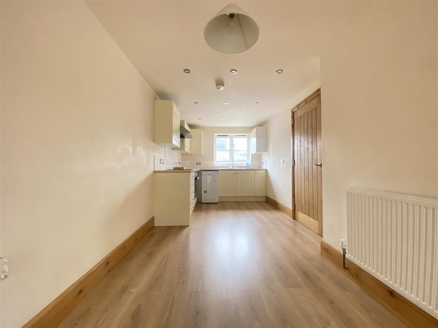 Bowlers Cottage, 2, Cross Daggers Cottages, Commercial Road, Tideswell Buxton, SK17 8NU