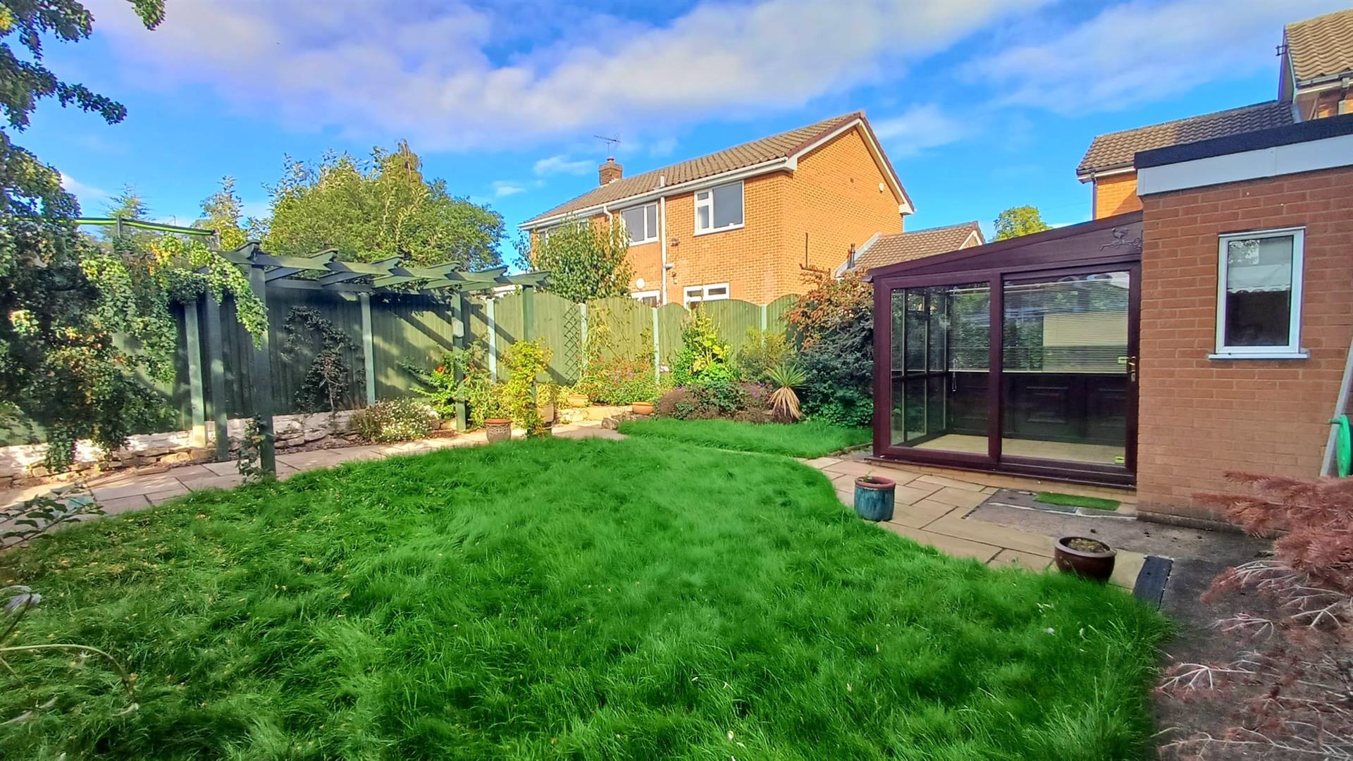 16, Lancaster Crescent, Tickhill, Doncaster, DN11 9PX